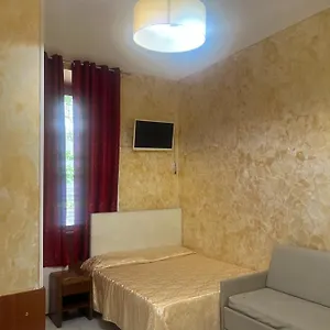 Termini Golden House Rome